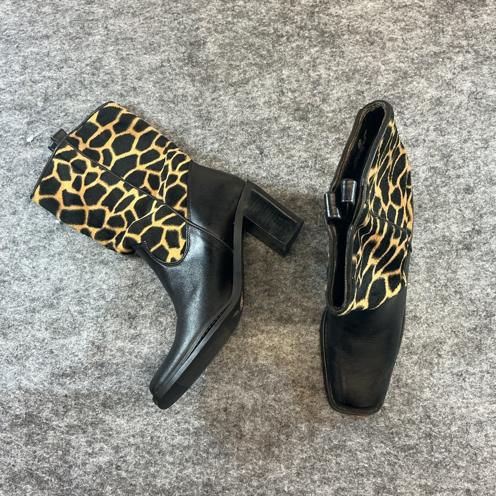 Danelle Black Leather Women's Boots With Giraffe-Print Cuff Size 6